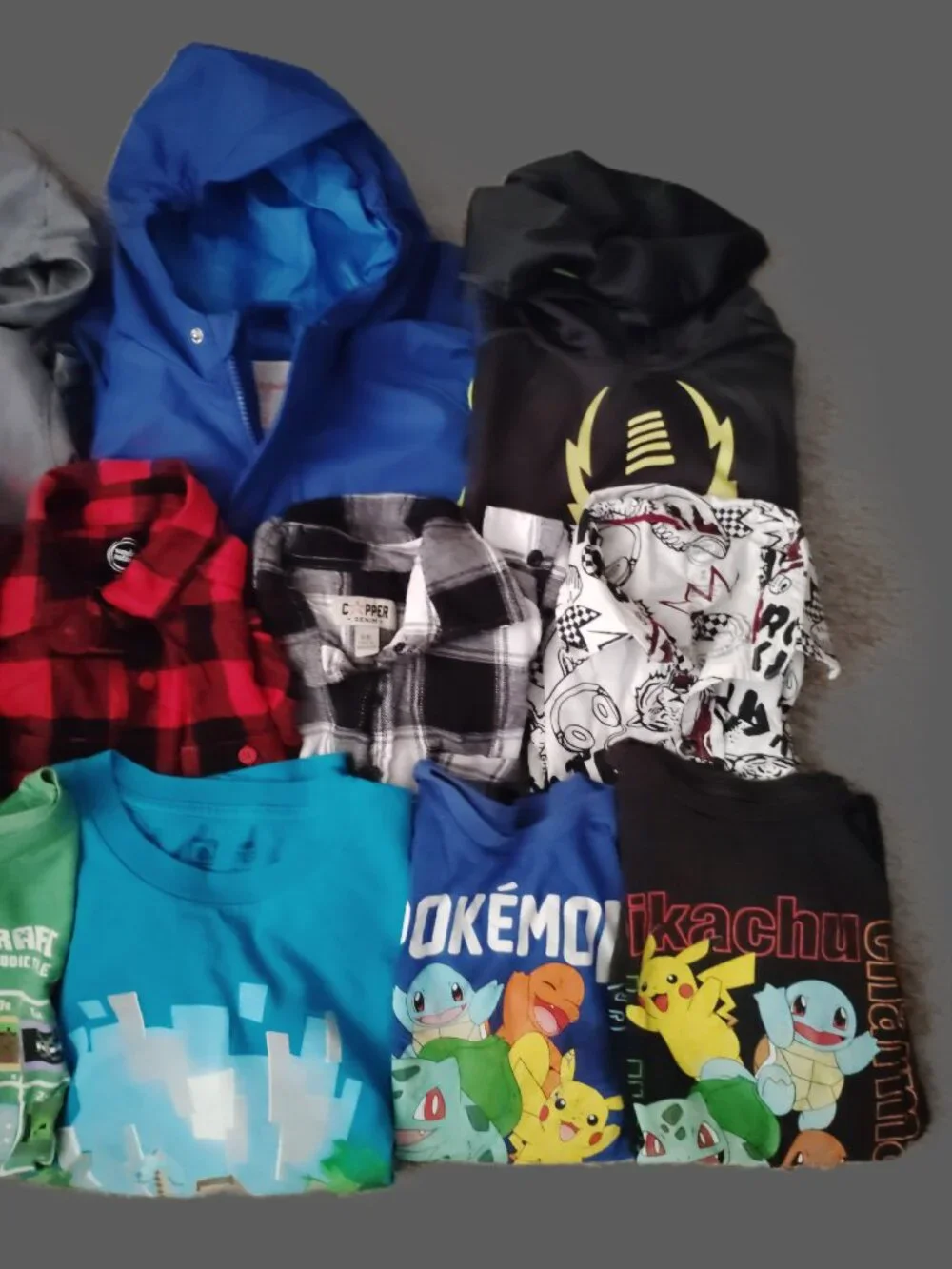 HUGE LOT CLOTHES JEANS SHIRTS OUTFITS NIKE COPPER DENIM MINECRAFT~BOYS SIZE M 8